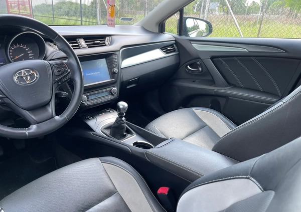 Toyota Avensis cena 57900 przebieg: 170000, rok produkcji 2018 z Piekary Śląskie małe 407
